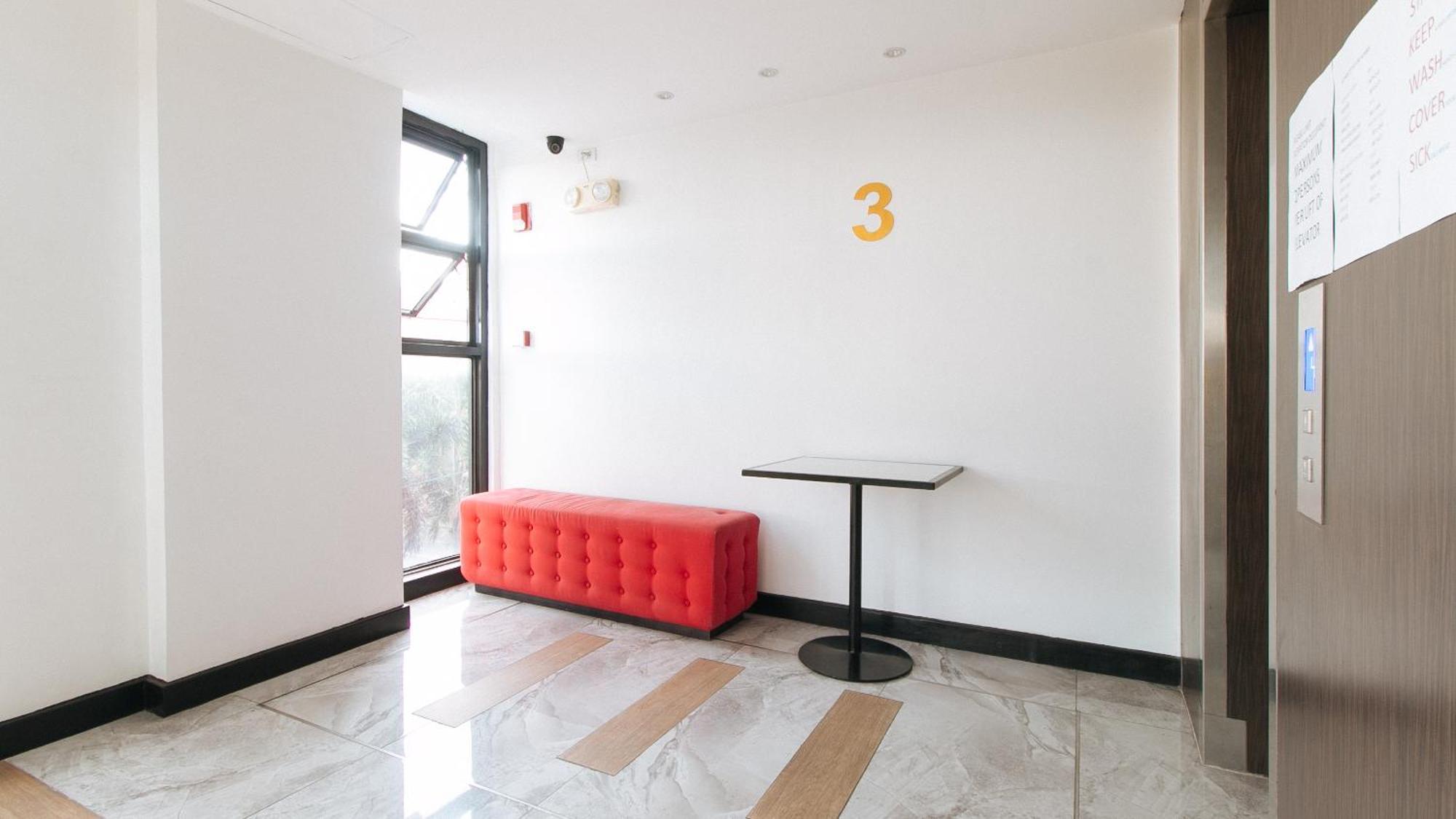 RedDoorz Plus near Bamboo Organ Las Piñas Exterior foto